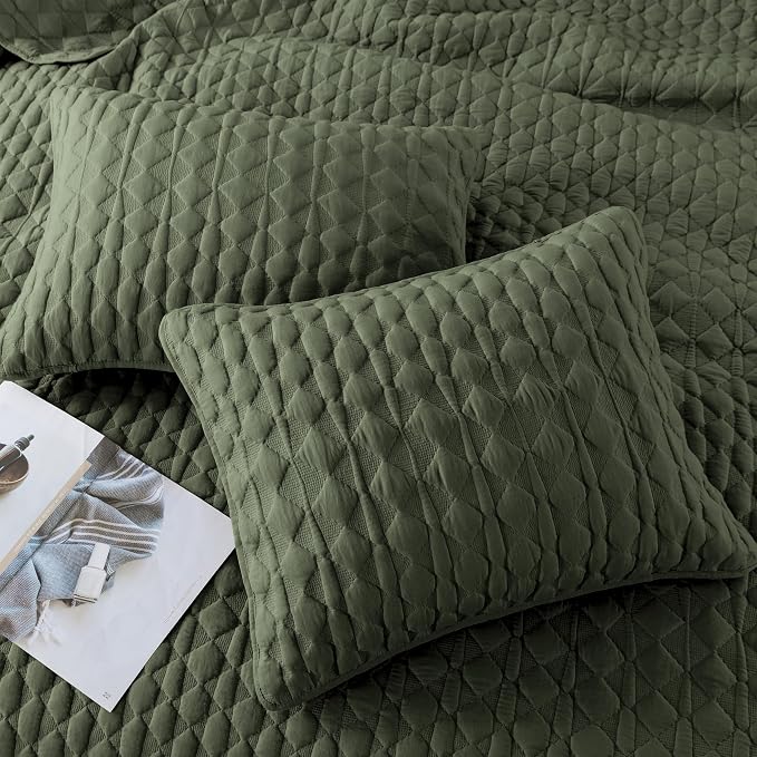 WDCOZY Olive Green Quilt King Size Bedding Set - Image 4