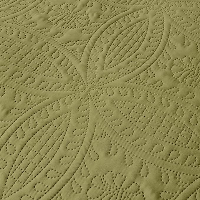 akkialla King/Cal King Quilt Set, Olive Green Lightweight Bedspread - Image 7