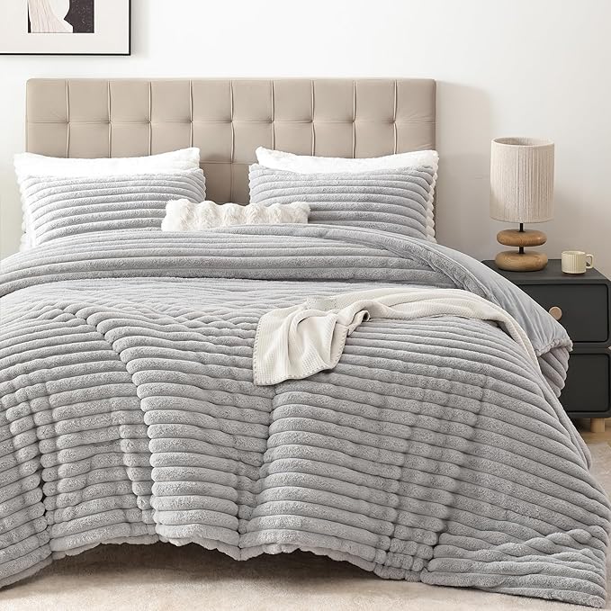 Smoofy Fluffy Queen Comforter Set 3 Pieces by SMOOFY