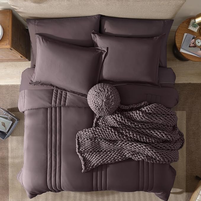 Monbix Full Size Comforter Set - Image 5