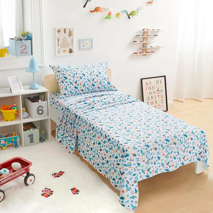 Amazon Basics Microfiber Kids' Sheet Set by AmazonBasics