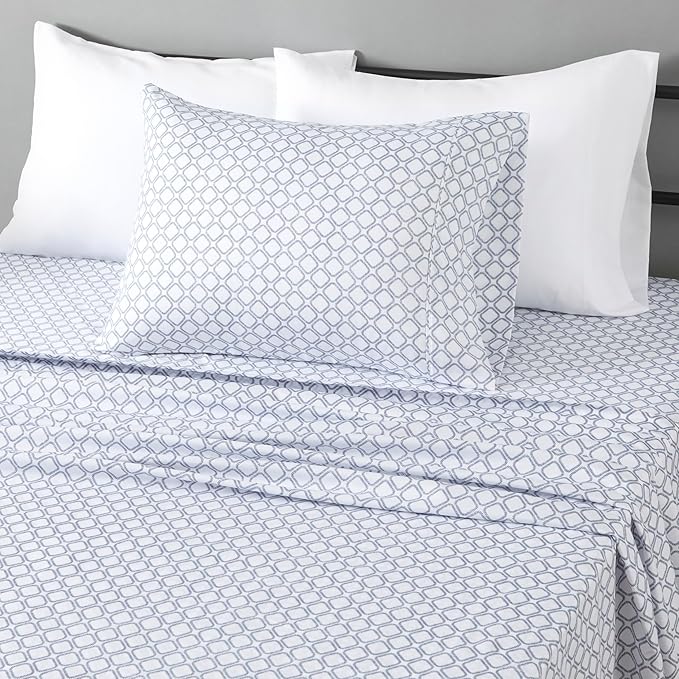 Amazon Basics Lightweight Microfiber 3-Piece Bed Sheet Set, Twin XL by AmazonBasics