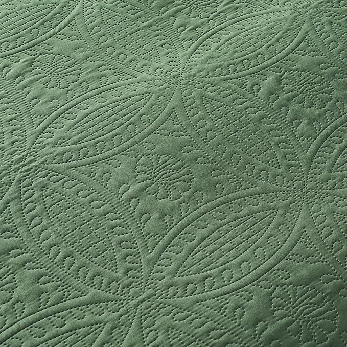 akkialla Twin Quilt Bedding Set, Olive Green Ultrasonic Quilt Set, Lightweight - Image 7