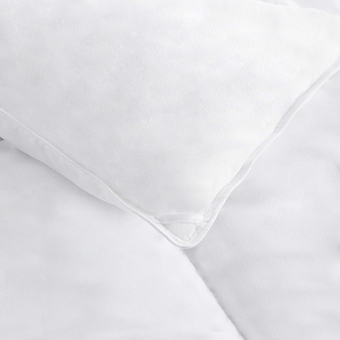 Amazon Basics White Down Alternative Comforter and Duvet Insert - Image 3