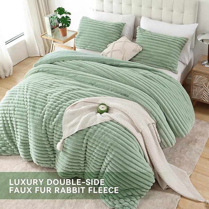 Smoofy Fluffy Queen Comforter Set 3 Pieces - Image 4