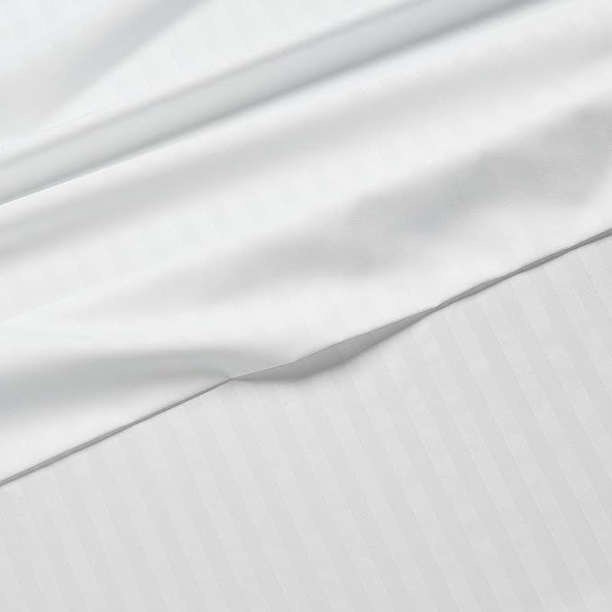 Amazon Basics Ultra-Soft, Breathable Microfiber 4-Piece Bed Sheet Set, - Image 4