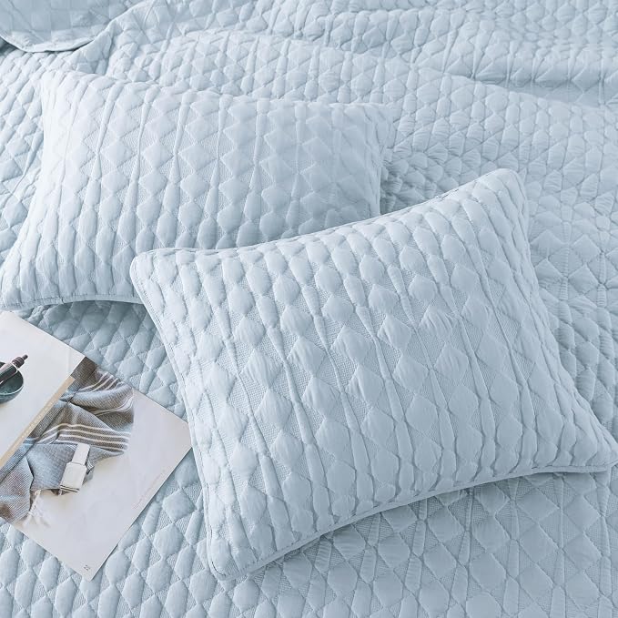 WDCOZY Light Blue Quilts Queen Size Bedding Set - Image 4