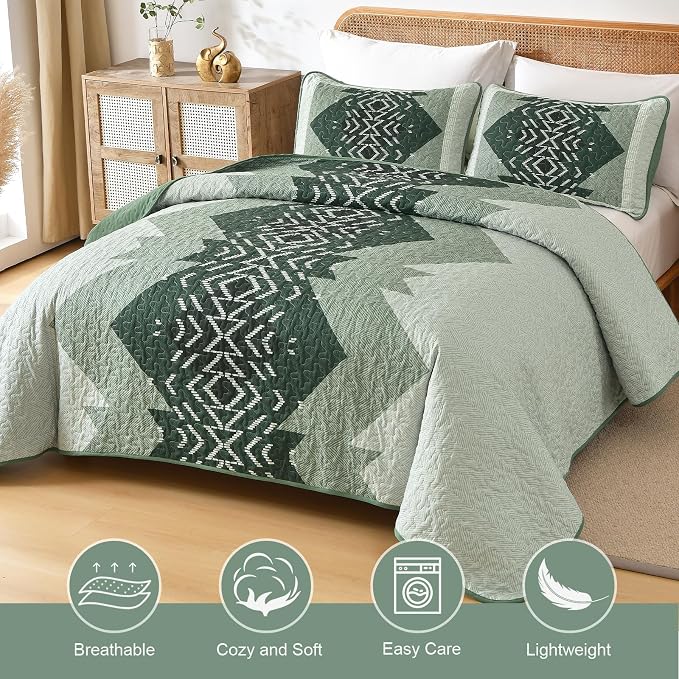 Dintszyayue Green Quilt Set Queen Size, 3 Piece Boho Aztec Texture Bedspread - Image 4