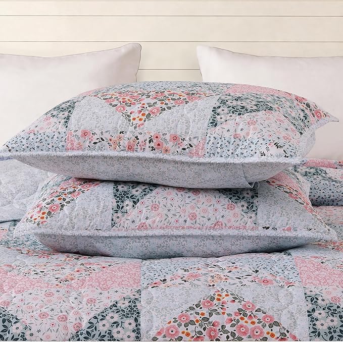 BLOOMHAVEN Quilt Set Queen Size, Patchwork Pink Floral Quilt Sets, Reversible - Image 5