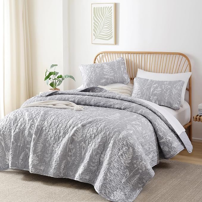 JANZAA Quilt King Size Grey Quilt Bed Spread Boho Quilt by JANZAA