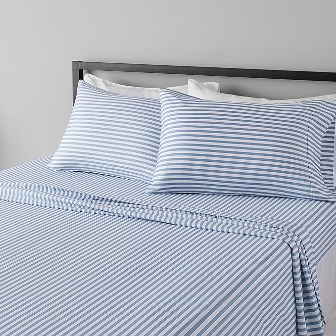 Amazon Basics Lightweight Breathable Super Soft Microfiber 4 Piece Bed Sheet Set by AmazonBasics