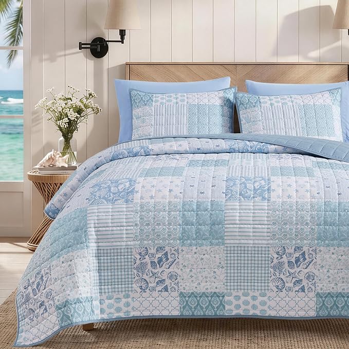 BLOOMHAVEN Quilt Set King Size, Patchwork Sea Blue Floral Quilt Sets, by BLOOMHAVEN