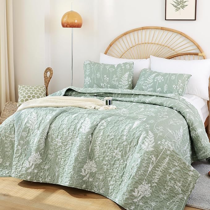 JANZAA Quilts Queen Size Sage Green Quilt Botanical by JANZAA