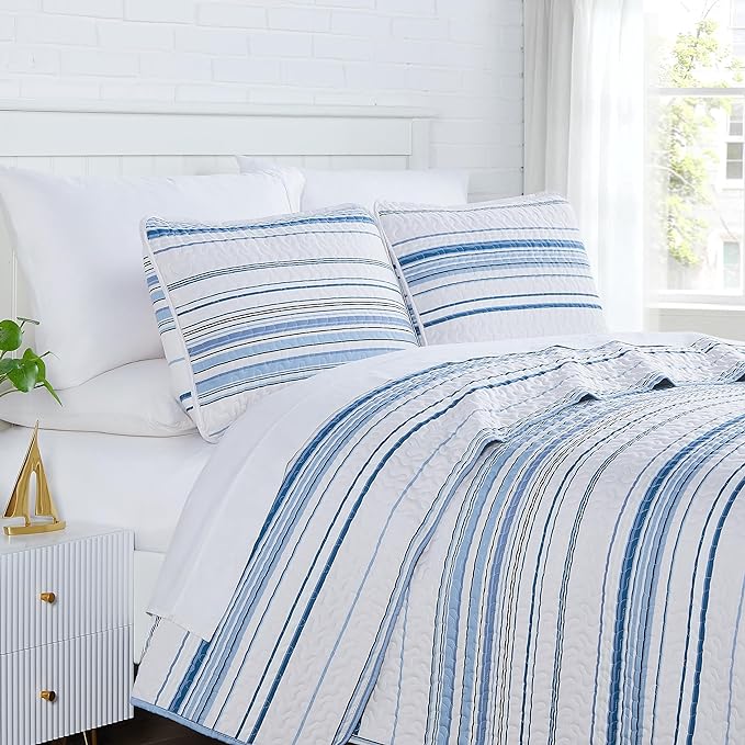 Southshore Fine Living, Inc. Oversized King Quilt Set, All Season Striped Blue by SouthshoreFineLivingInc