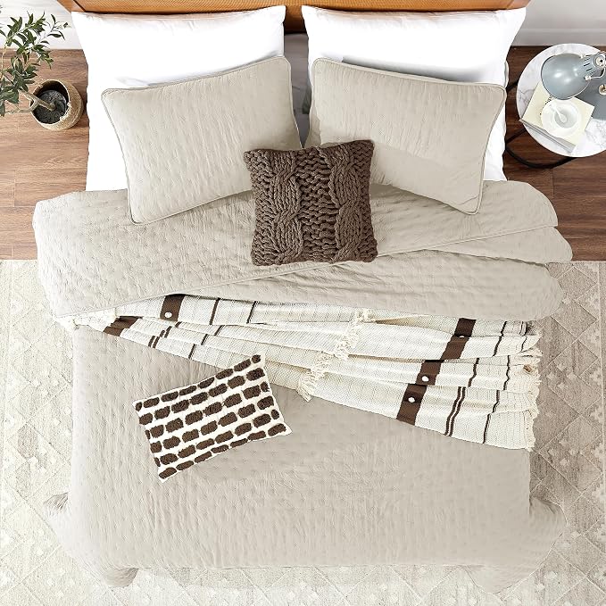 ROARINGWILD Beige King Size Quilt Bedding Set - Image 2