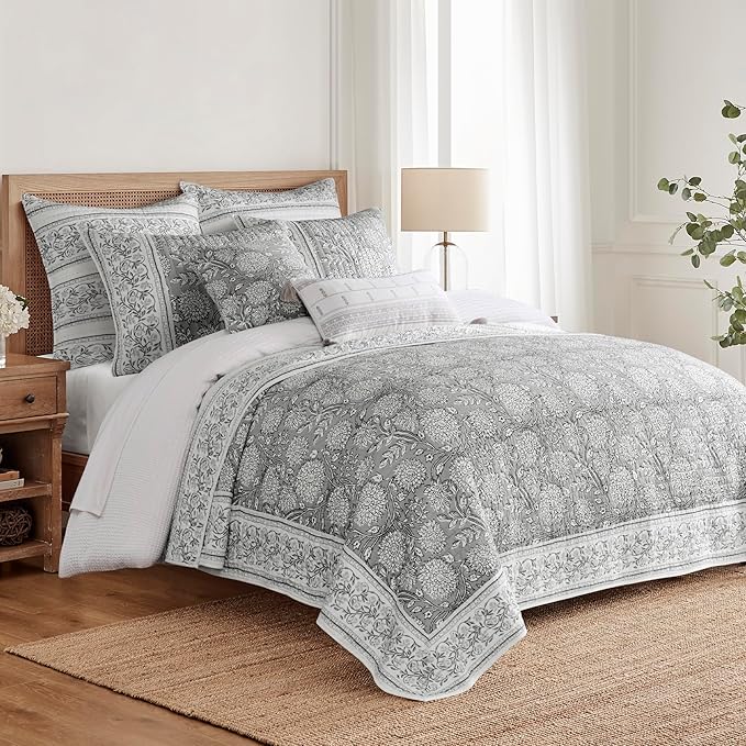 Levtex Home Adare Grey Reversible Full/Queen Quilt Set - Image 2