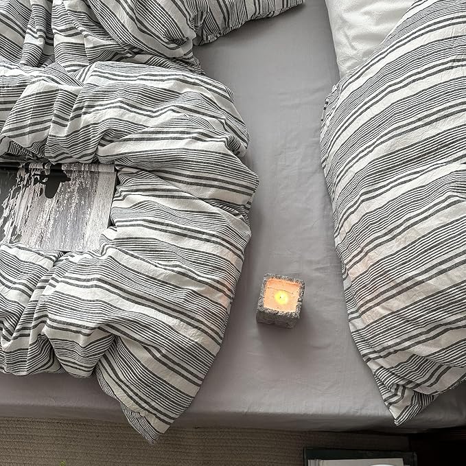 mixinni Vintage Gray & White Striped Duvet Cover Set - Image 9