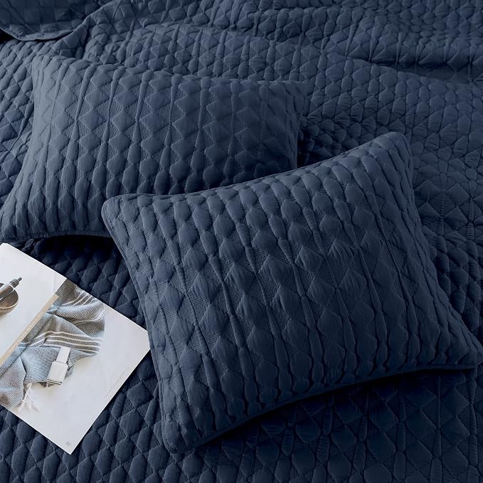 WDCOZY Navy Blue Quilt King Size Bedding Sets - Image 4
