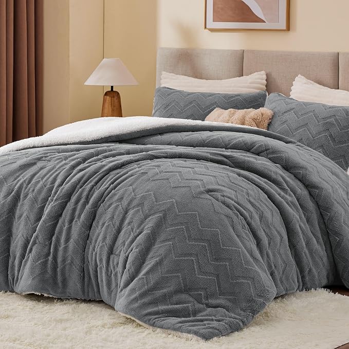 BEDELITE Fluffy King Size Comforter Set - Image 3