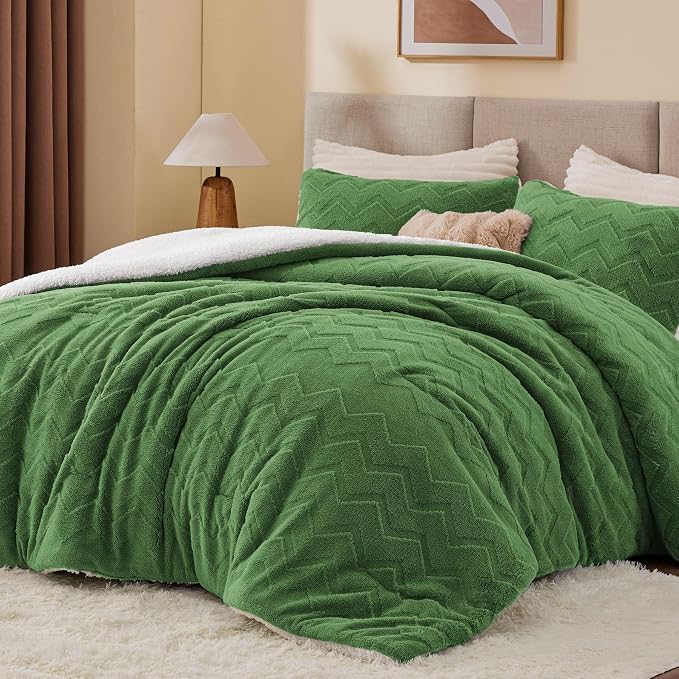 BEDELITE Fluffy King Size Comforter Set - Image 3