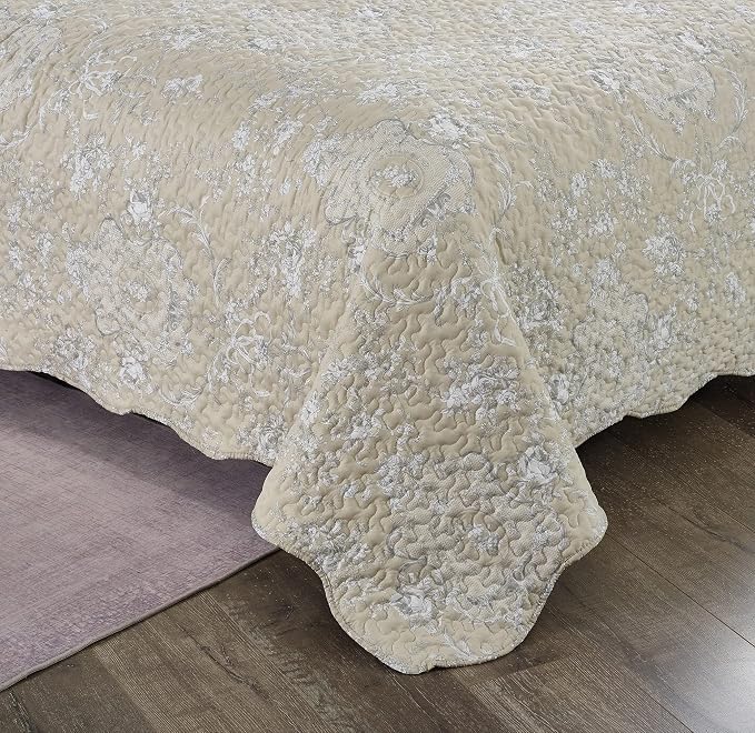 Brilliant Sunshine Classic Grey Floral Toile in Beige Background, 3-Piece Quilt - Image 5